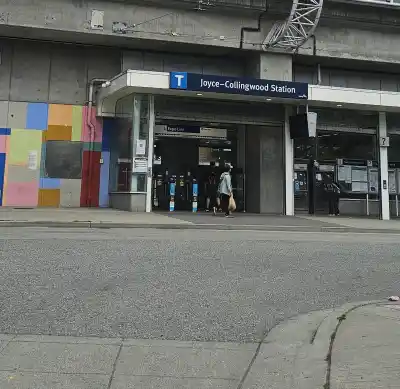 601 5380 OBEN STREET, Vancouver BC V5R 6H7