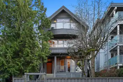 2142 W 1ST AVENUE, Vancouver BC V6K 1E8