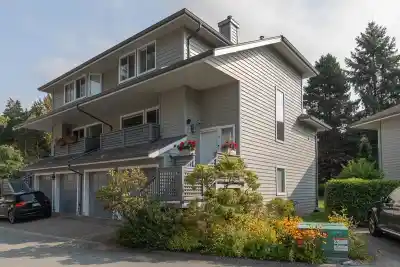 5 3634 GARIBALDI DRIVE, North Vancouver BC V7H 2X5