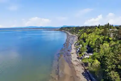 29 ENGLISH BLUFF ROAD, Delta BC V4M 2M4