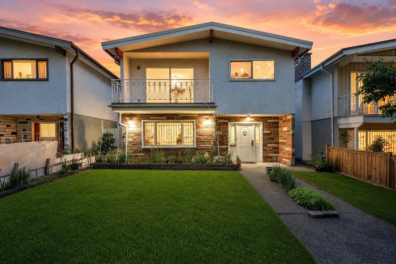 245 W 63RD AVENUE, Vancouver BC V5X 2H9