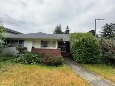 1490 MATHERS AVENUE, West Vancouver BC V7T 2G7