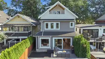 2137 E 2ND AVENUE, Vancouver BC V5N 1E9