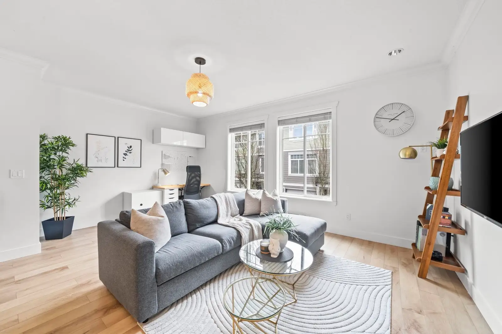12 15399 GUILDFORD DRIVE, Surrey BC V3R 7C6