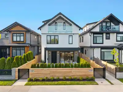 1 165 E 45TH AVENUE, Vancouver BC V5W 1W8