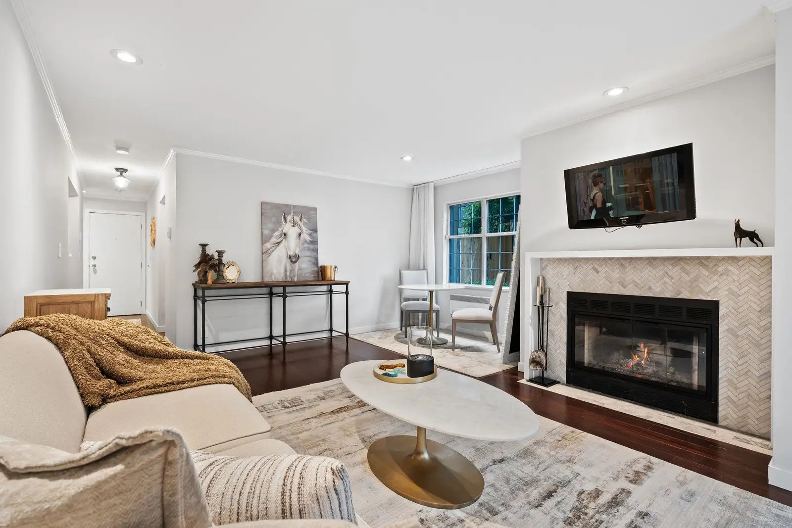 104 925 W 15TH AVENUE, Vancouver BC V5Z 1S1