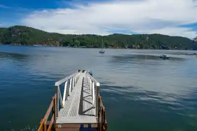 7909 BEDWELL DRIVE, Pender Island BC V0N 2M2