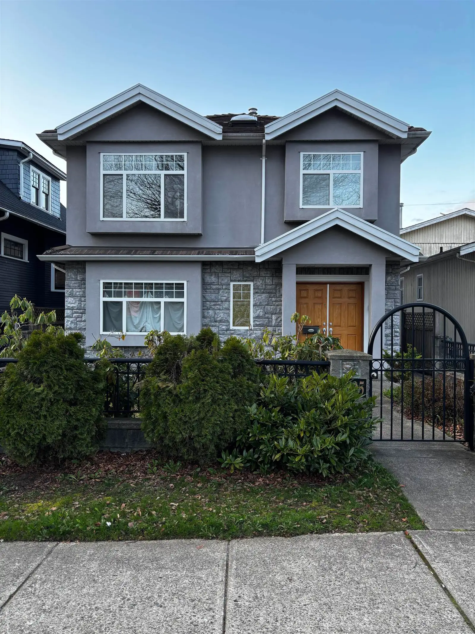 2925 E 29TH AVENUE, Vancouver BC V5R 1V8