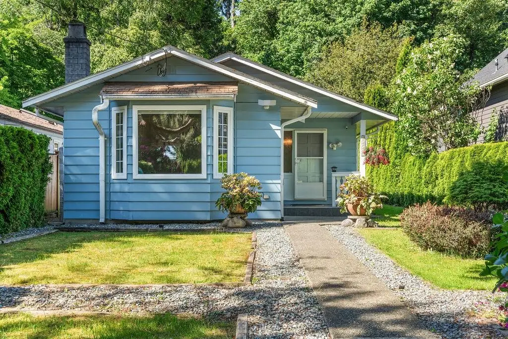 1440 HOPE ROAD, North Vancouver BC V7P 1W8