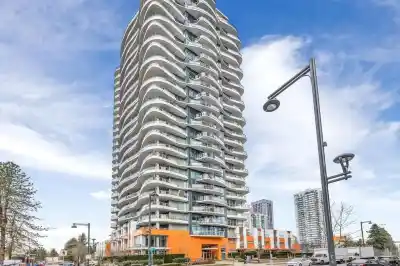 2306 13303 CENTRAL AVENUE, Surrey BC V3T 0K6