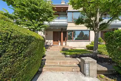 2189 ARGYLE AVENUE, West Vancouver BC V7V 1A5