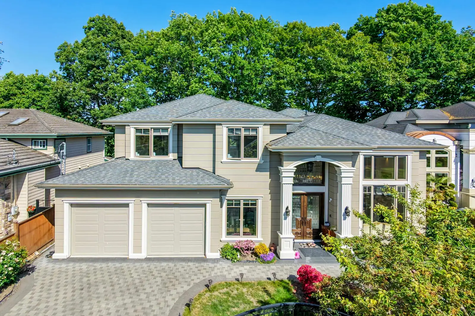 8520 ELSMORE ROAD, Richmond BC V7C 2A1