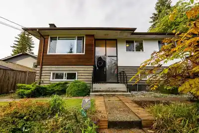 4377 MOUNTAIN HIGHWAY, North Vancouver BC V7K 2K3