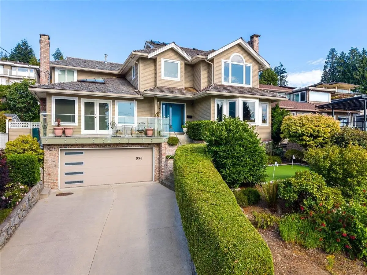 990 LEYLAND STREET, West Vancouver BC V7T 2S4