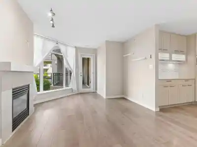 219 8480 GRANVILLE AVENUE, Richmond BC V6Y 4E8