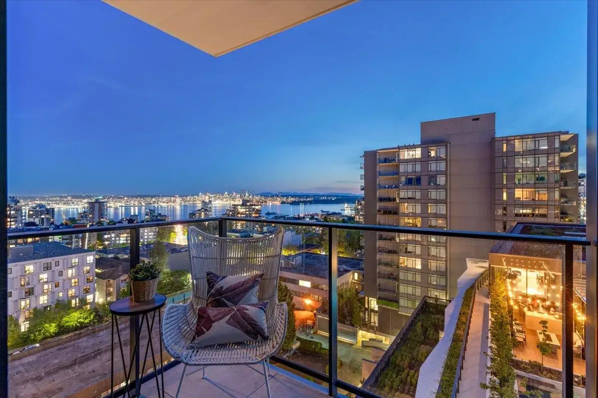 1004 135 E 13TH STREET, North Vancouver BC V7L 0J8