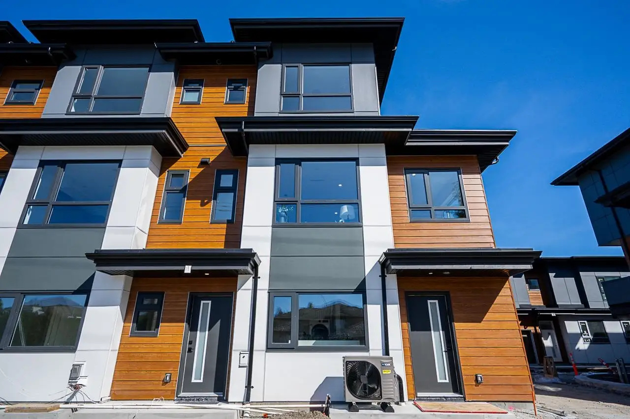 2 10380 NO. 4 ROAD, Richmond BC V7A 2Z7