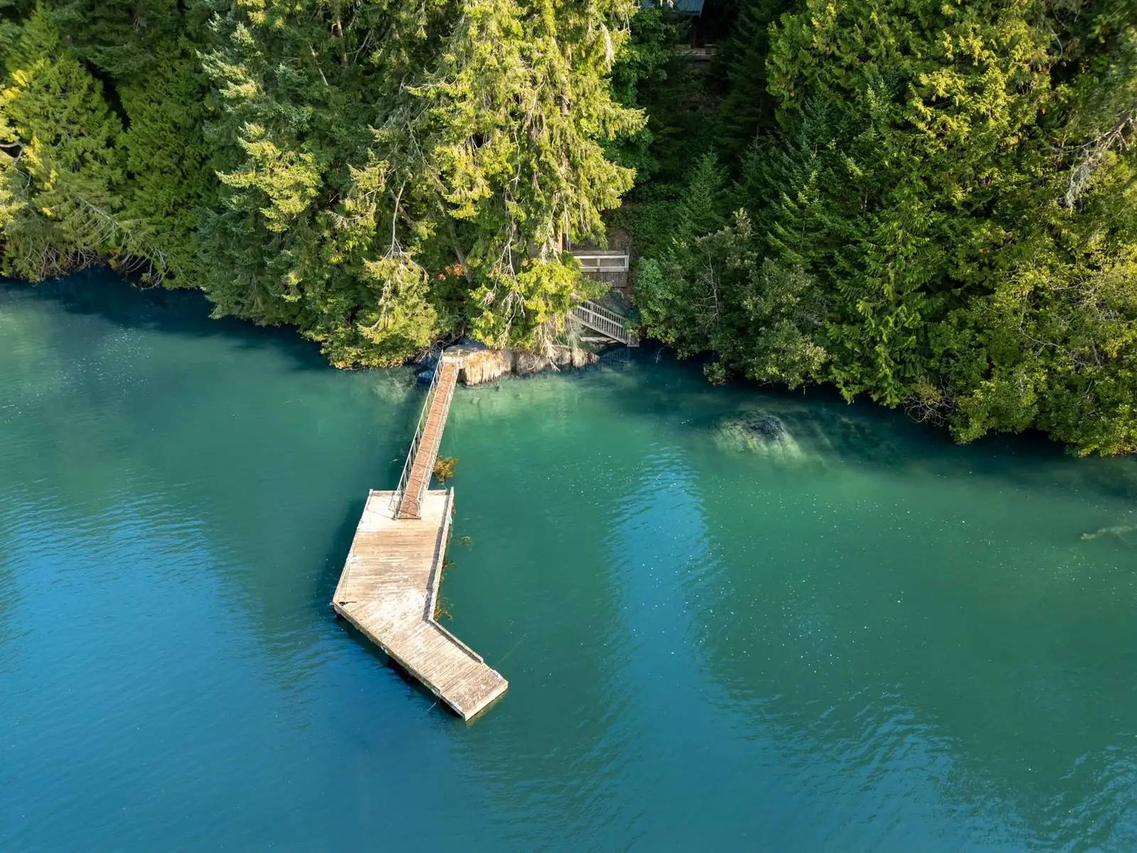 8807 AINSLIE POINT ROAD, Pender Island BC V0N 2M3