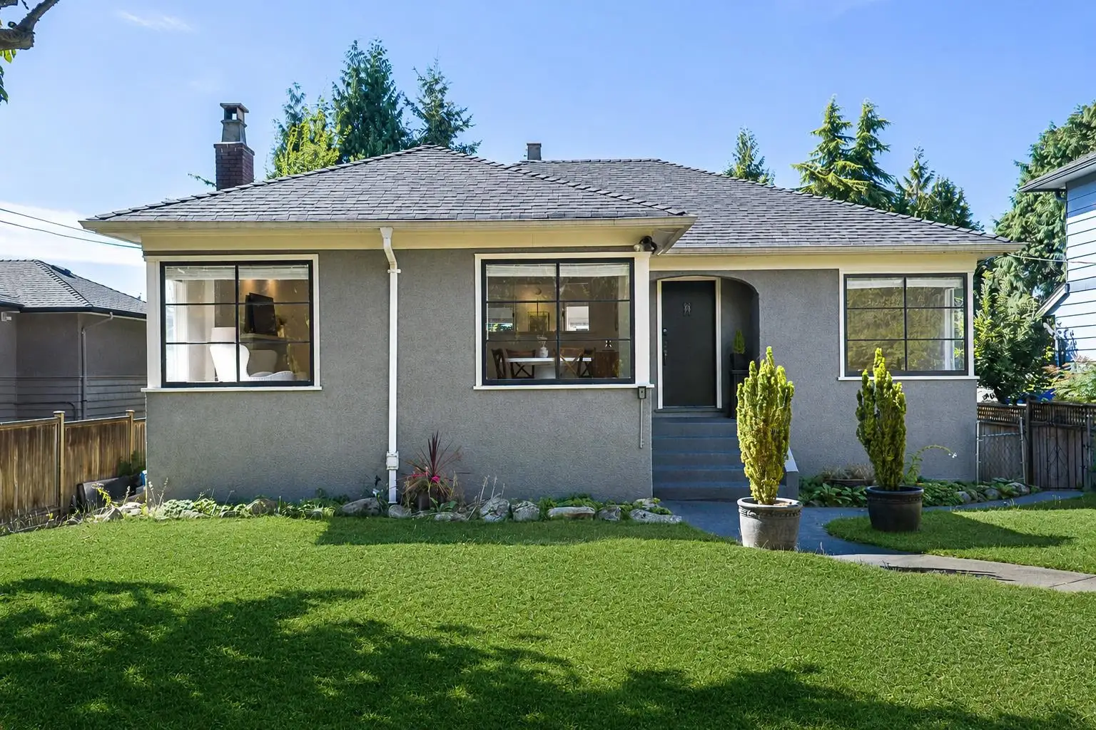 1258 JEFFERSON AVENUE, West Vancouver BC V7T 2B1