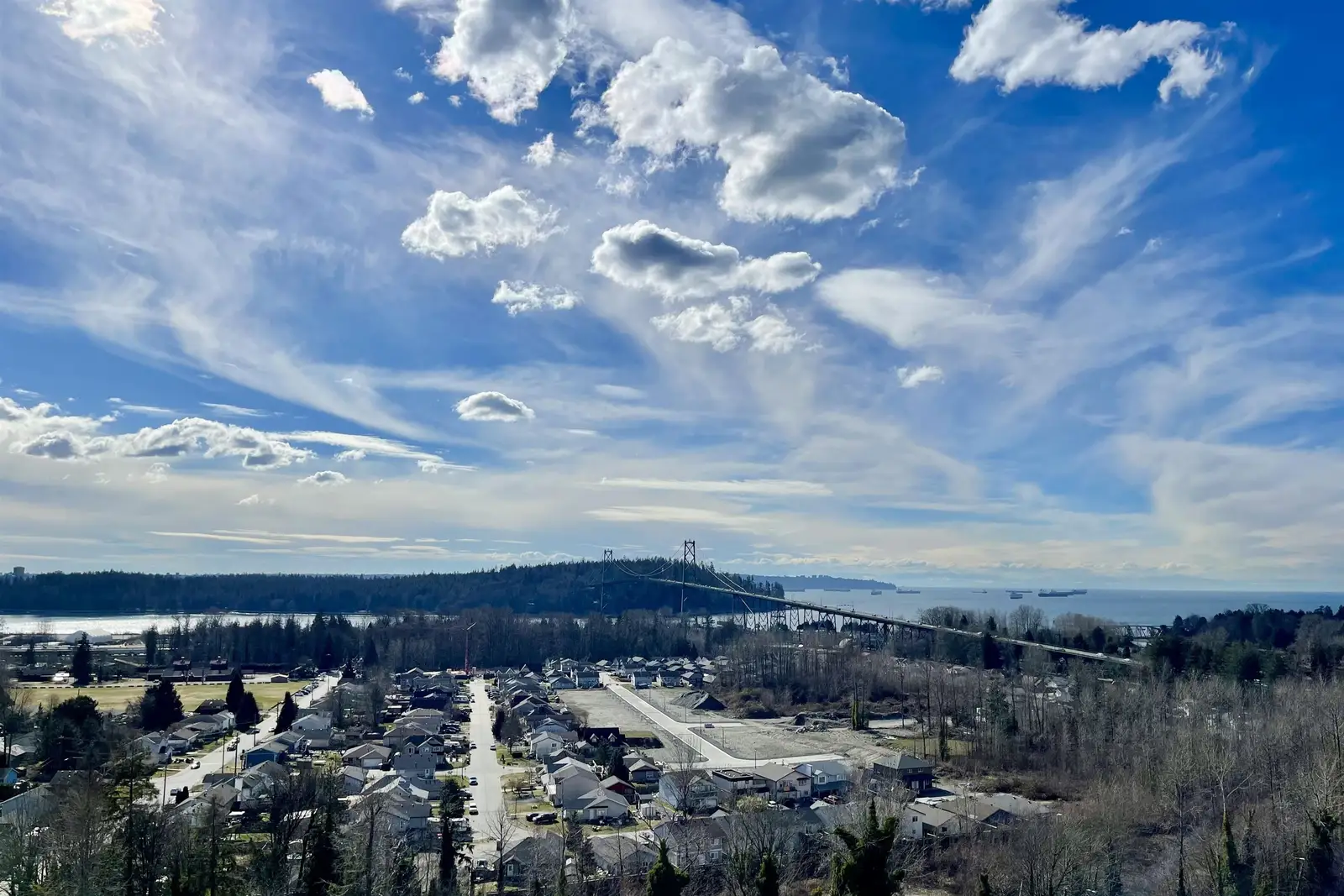1703 1675 LIONS GATE LANE, North Vancouver BC V7P 3B4