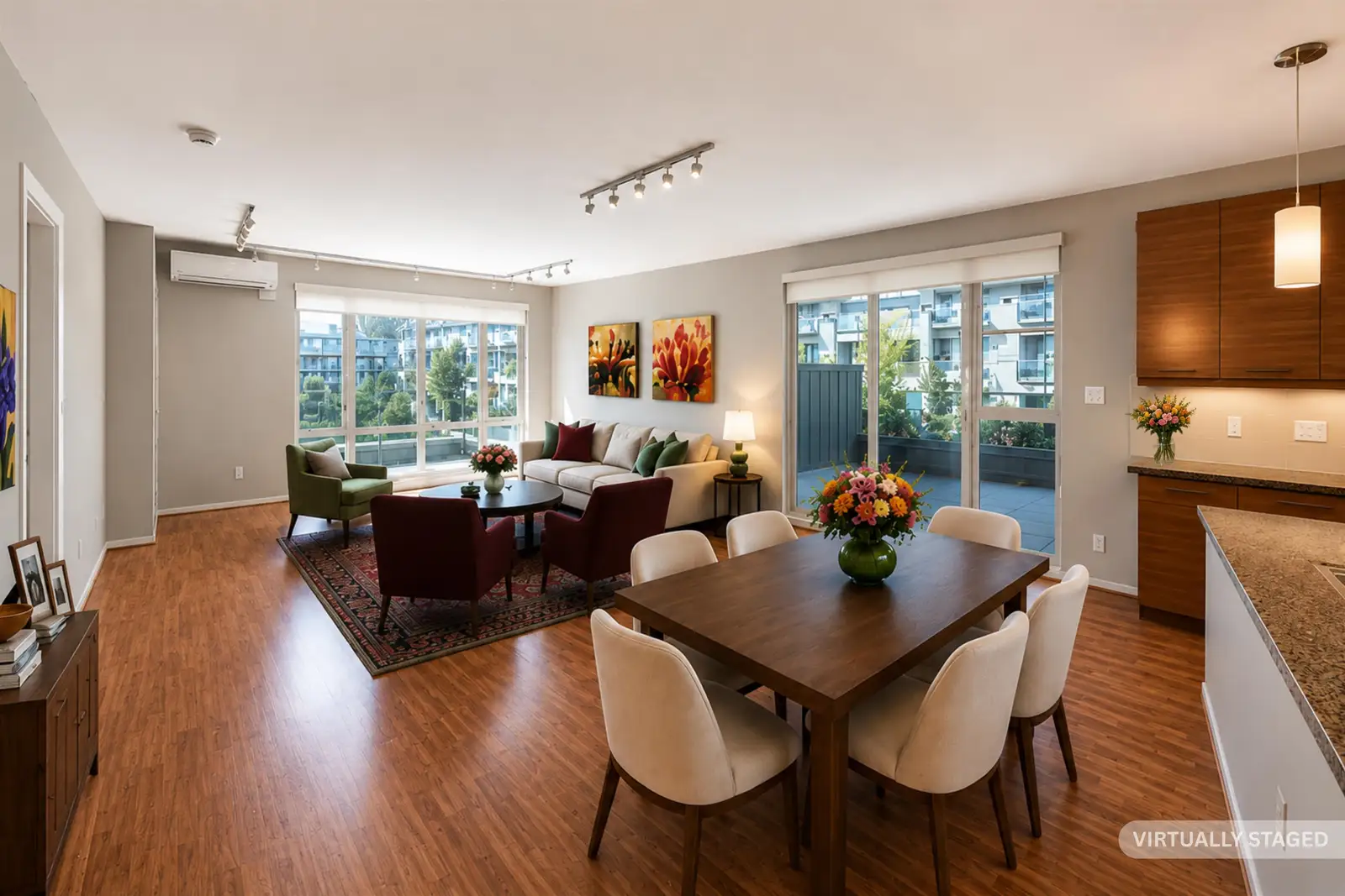 510 530 RAVEN WOODS DRIVE, North Vancouver BC V7G 2T5