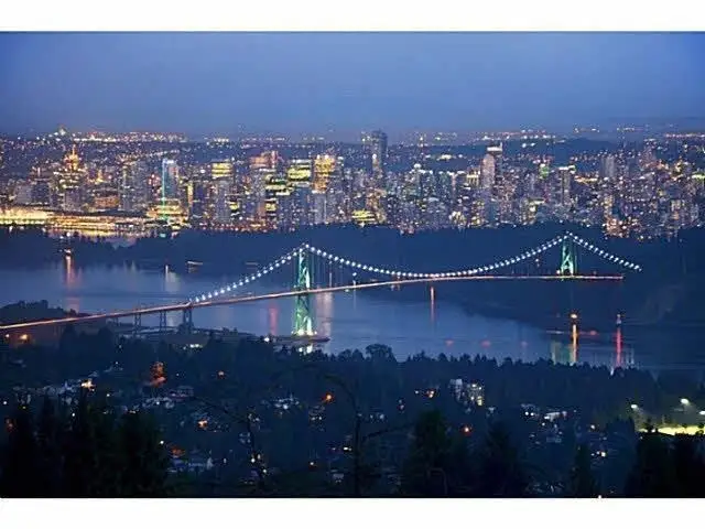 1328 CAMMERAY ROAD, West Vancouver BC V7S 2N3