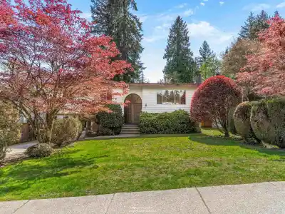 2553 BENDALE ROAD, North Vancouver BC V7H 1G6