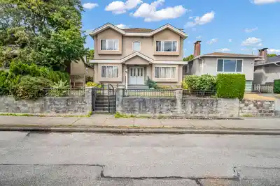 331 E 61ST AVENUE, Vancouver BC V5X 2B5