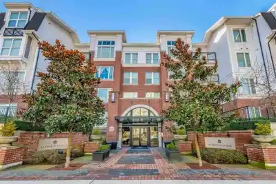 151 9388 MCKIM WAY, Richmond BC V6X 0J7