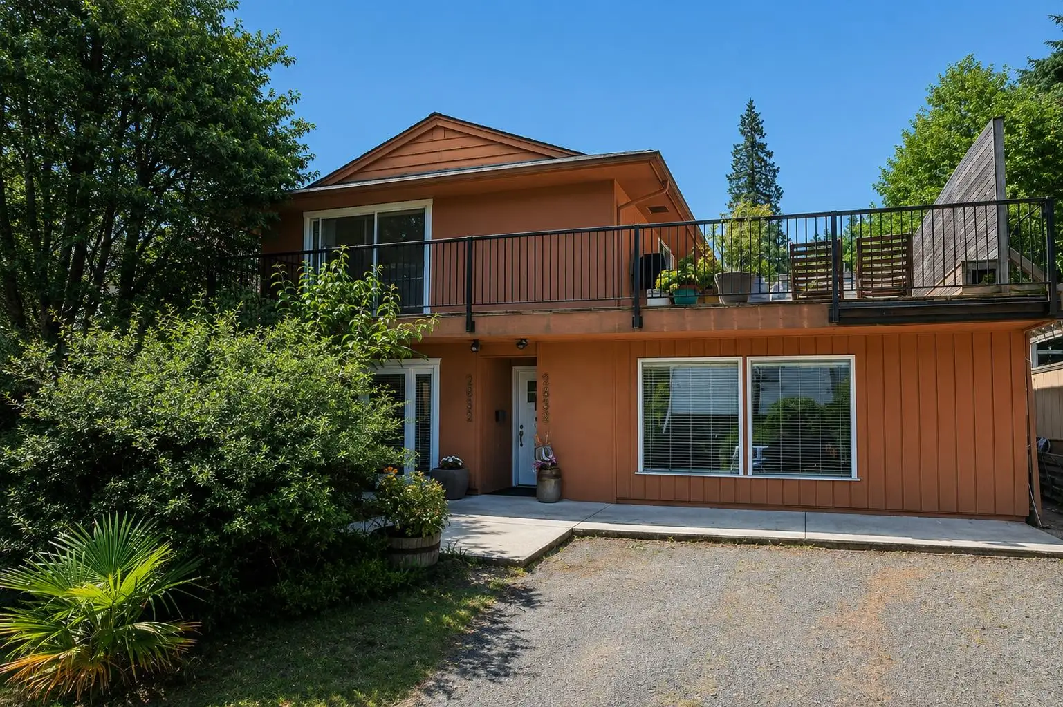 6438-6440 DOUGLAS STREET, West Vancouver BC V7W 2G2