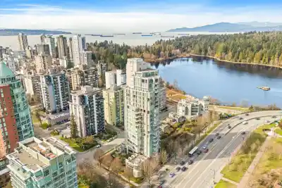 404 1925 ALBERNI STREET, Vancouver BC V6G 0A3