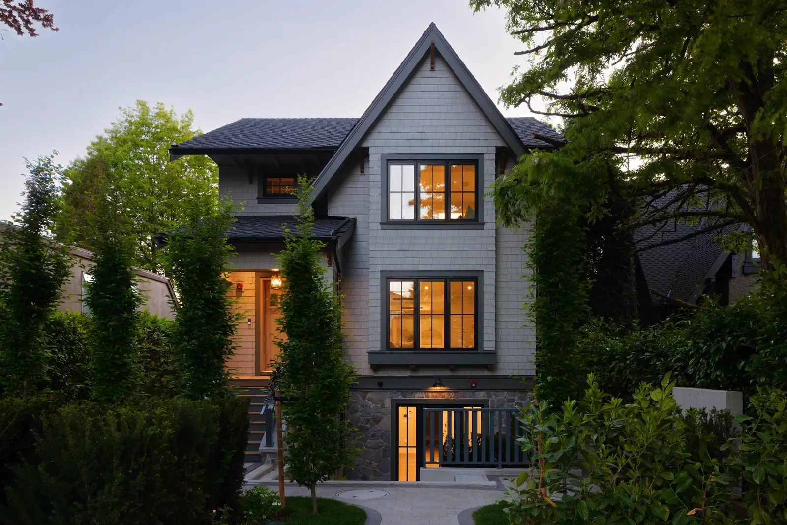 5591 MACKENZIE STREET, Vancouver BC V6N 1H1