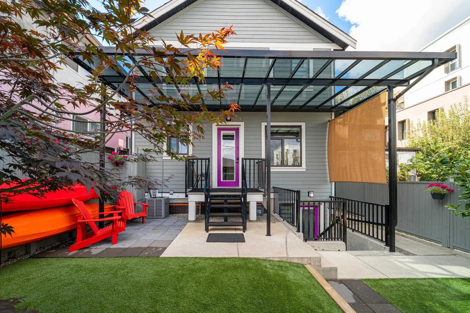 960 RENFREW STREET, Vancouver BC V5K 4B8