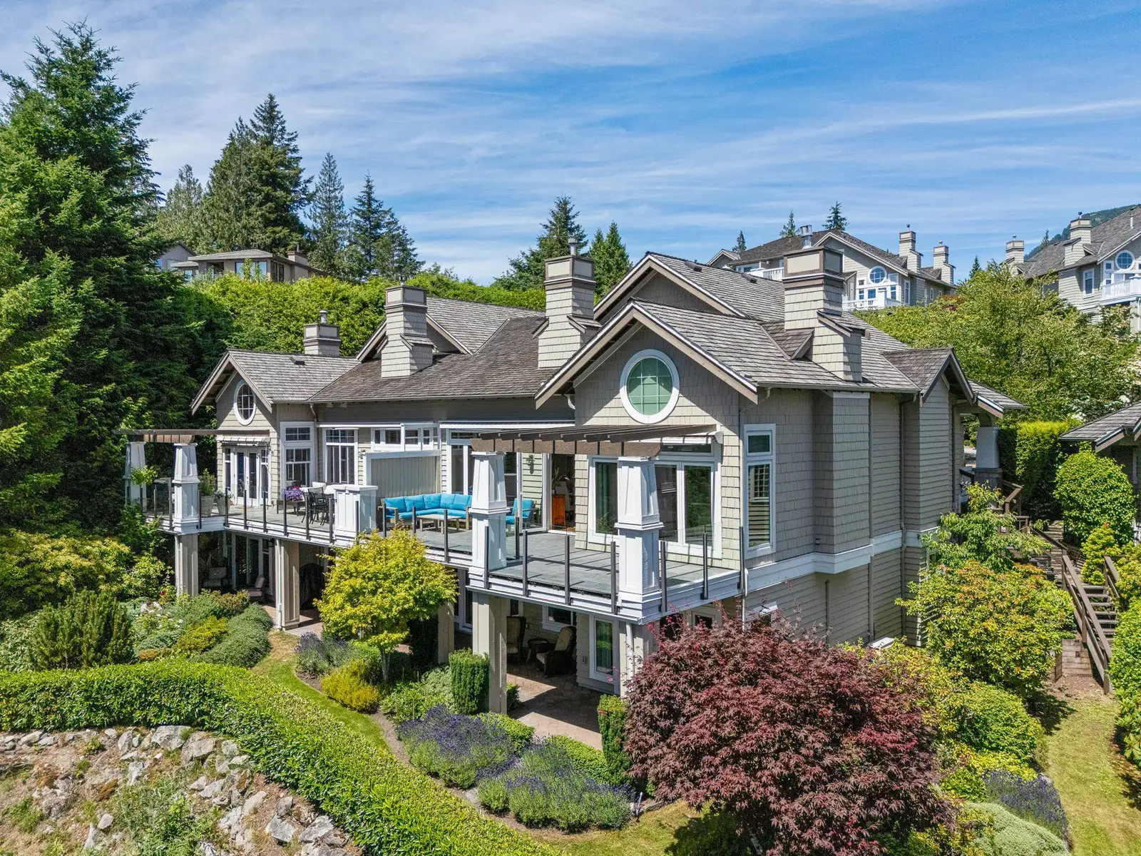 2 5402 WEST VISTA COURT, West Vancouver BC V7W 3H3