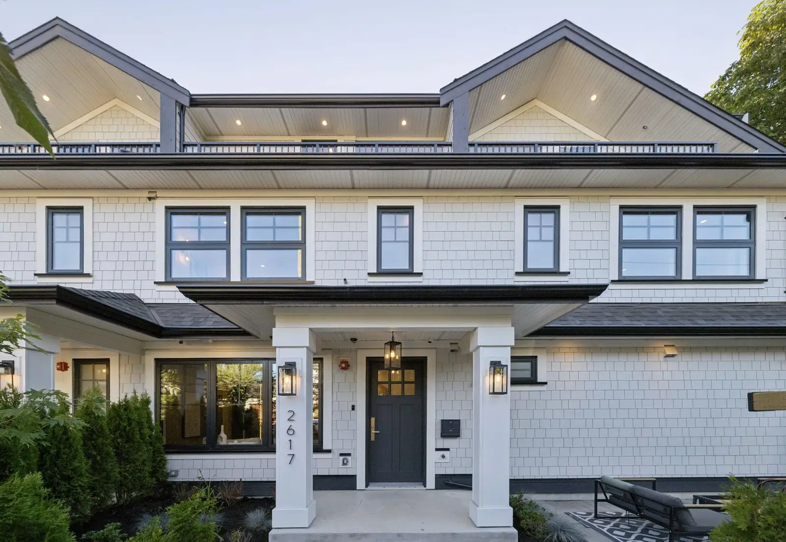 2617 CAROLINA STREET, Vancouver BC V5T 2A4