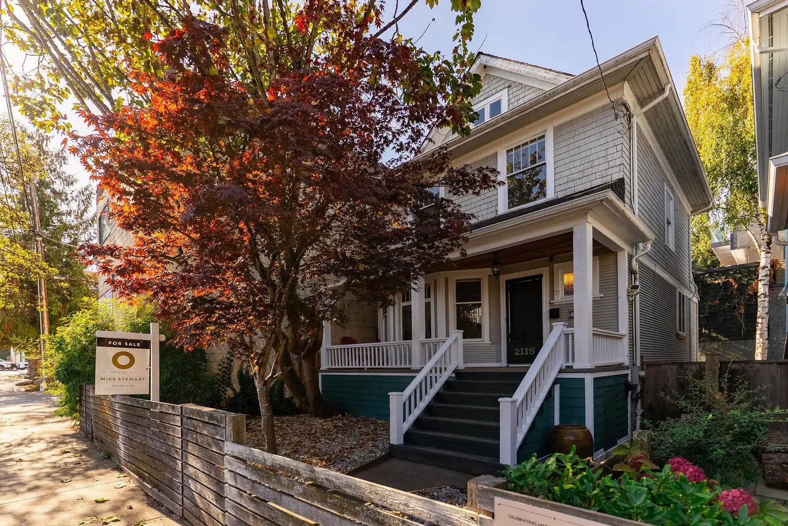 2115 COLUMBIA STREET, Vancouver BC V5Y 3E2