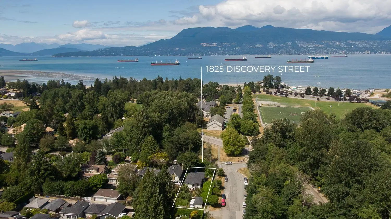 1825 DISCOVERY STREET, Vancouver BC V6R 3Y3