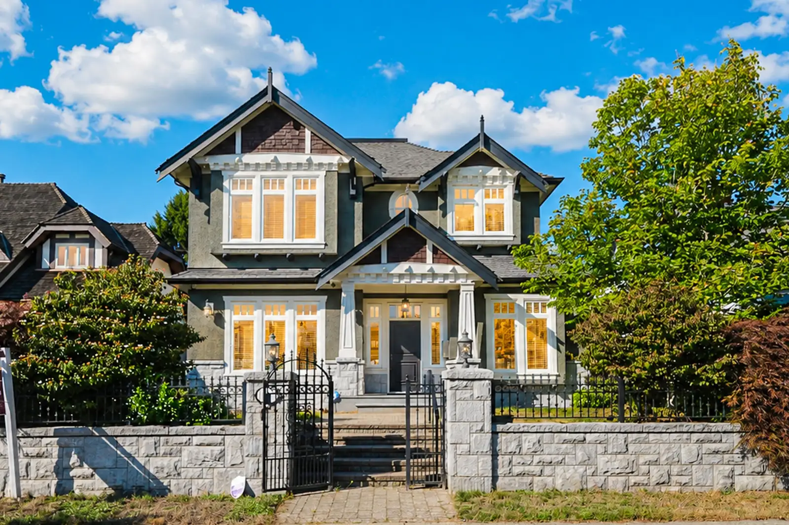 1657 W 58TH AVENUE, Vancouver BC V6P 1W8