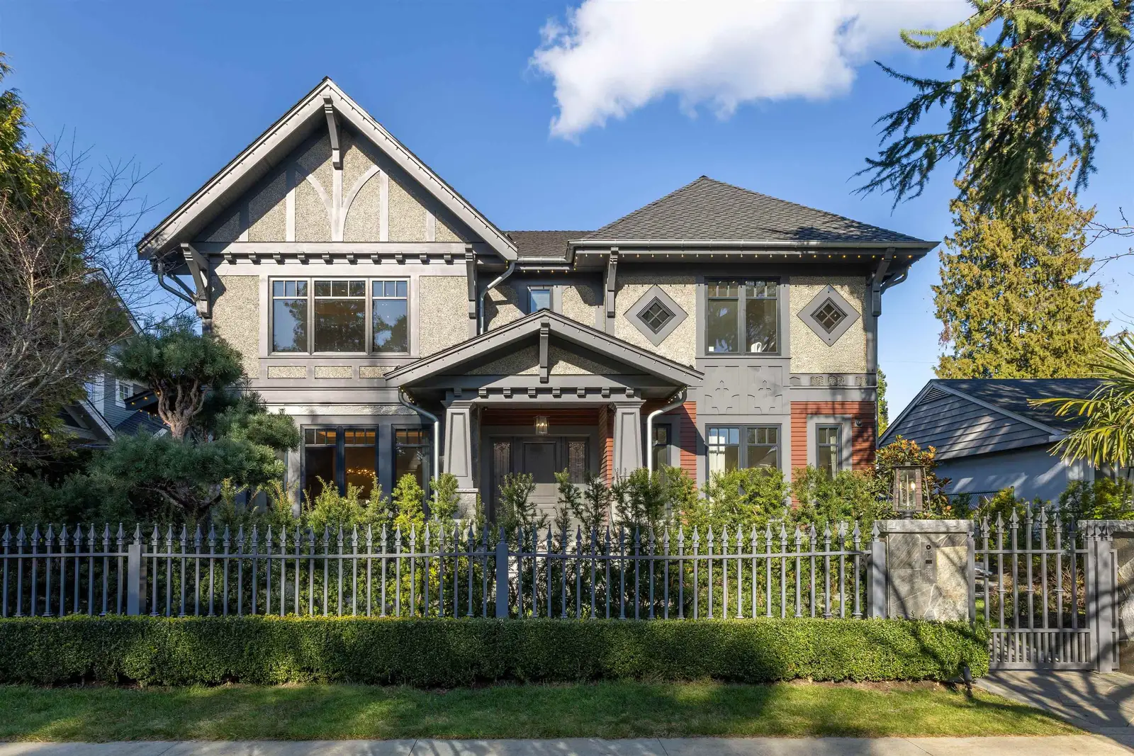 1239 W 40TH AVENUE, Vancouver BC V6M 1V3