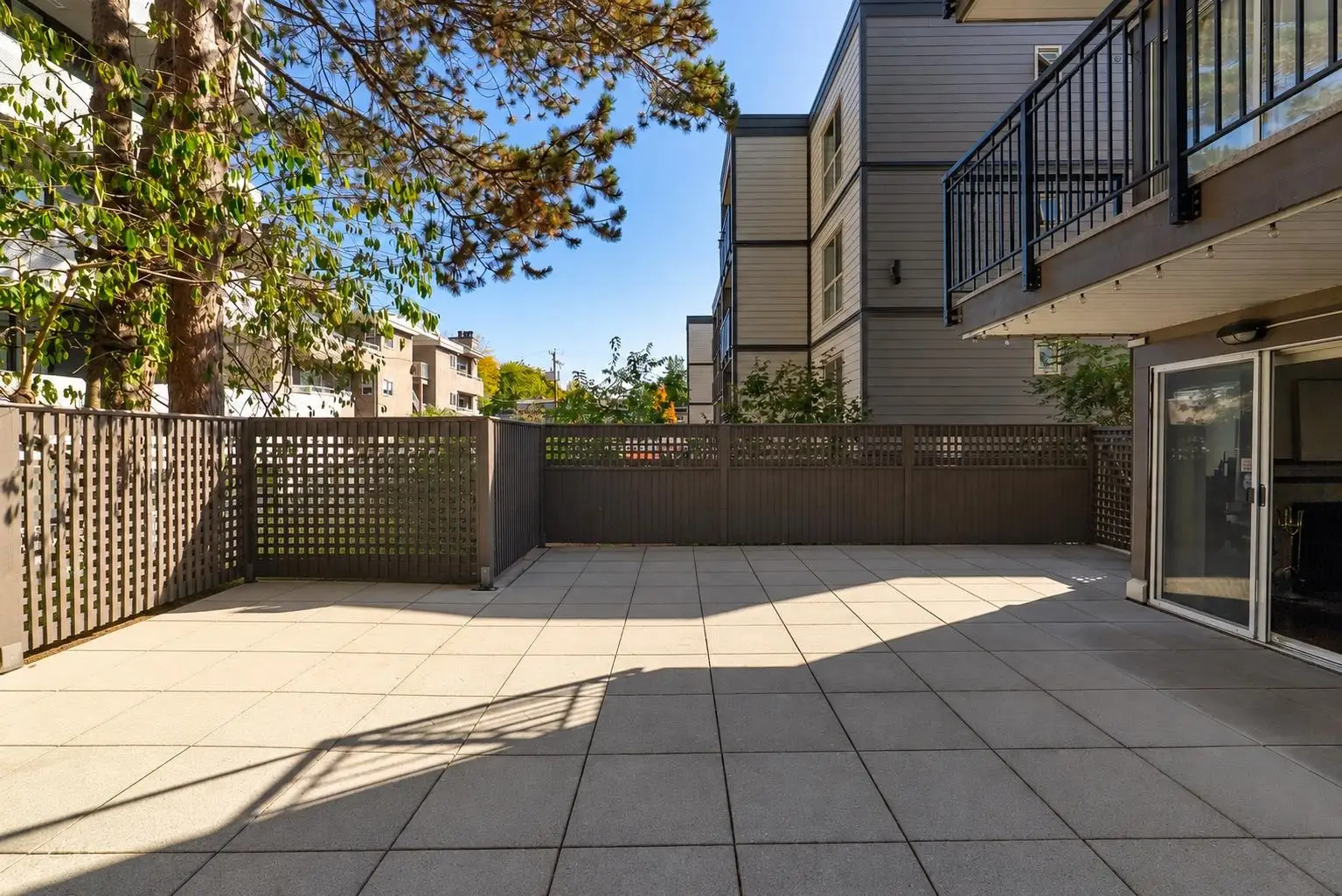 104 555 W 14TH AVENUE, Vancouver BC V5Z 4G8