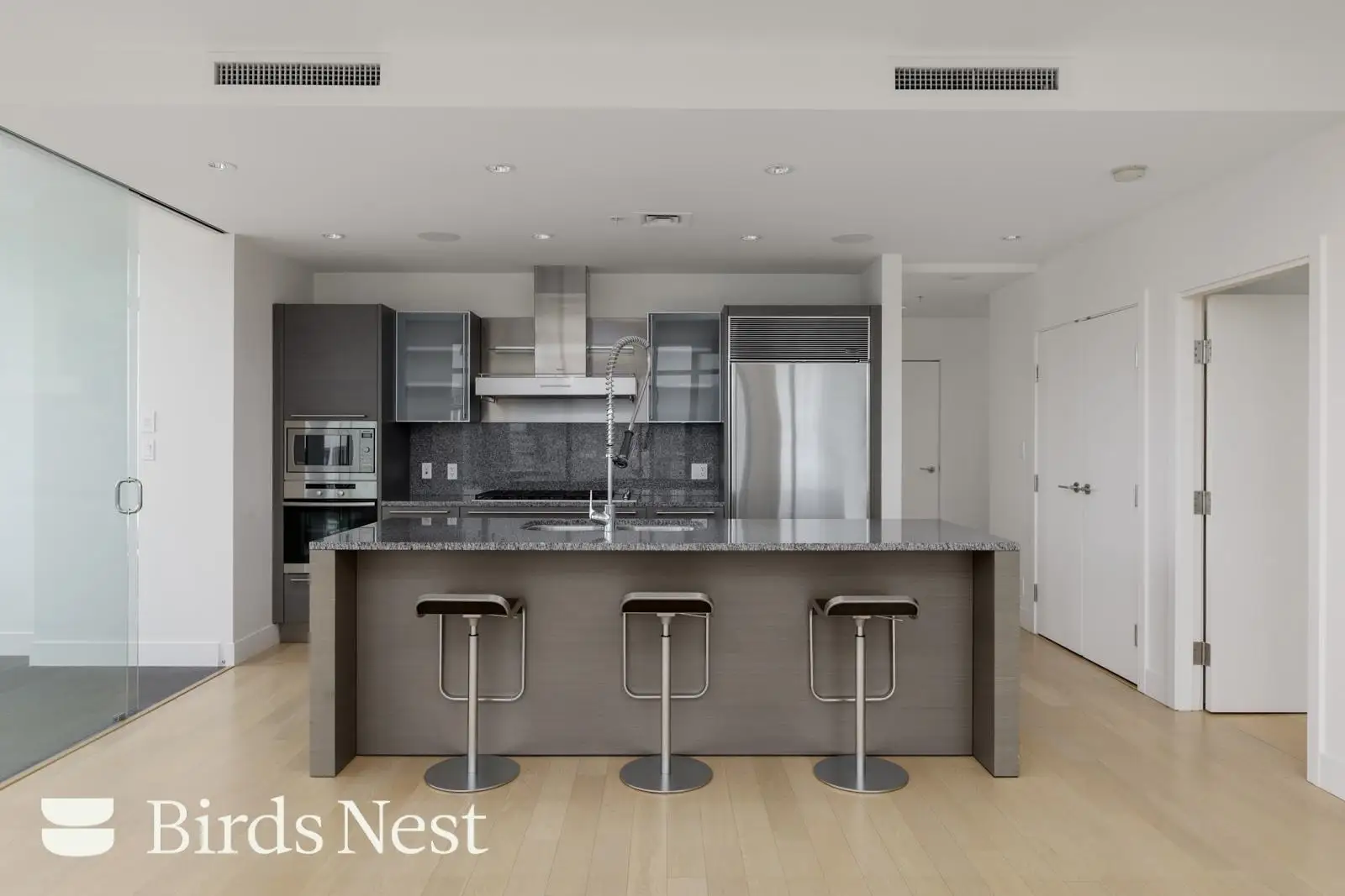 4304 1111 ALBERNI STREET, Vancouver BC V6E 4V2