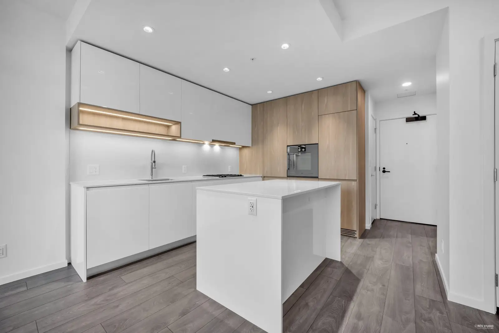 1108 6500 MINORU BOULEVARD, Richmond BC V6Y 1Y5