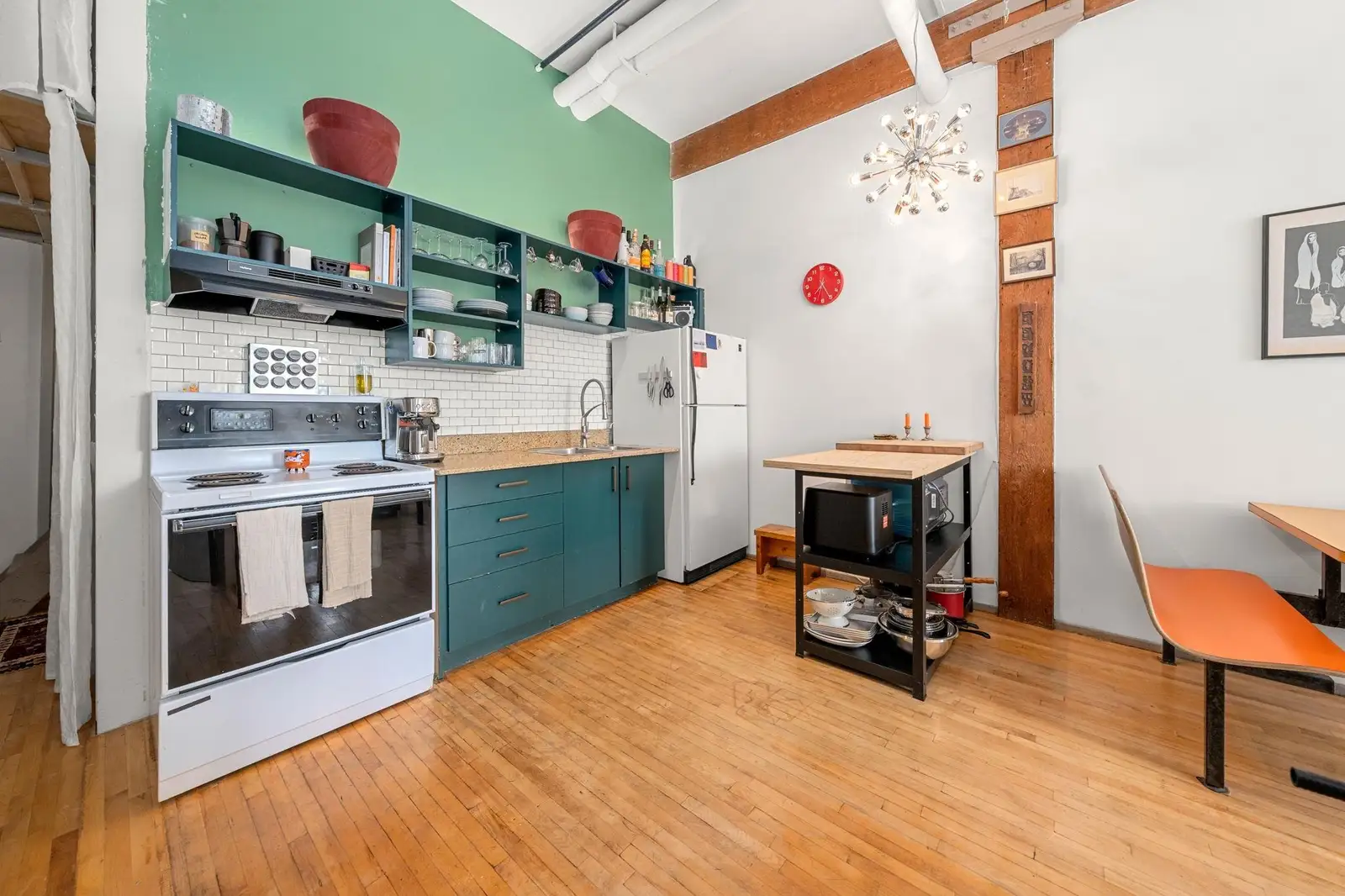 120 2556 E HASTINGS STREET, Vancouver BC V5K 1Z3