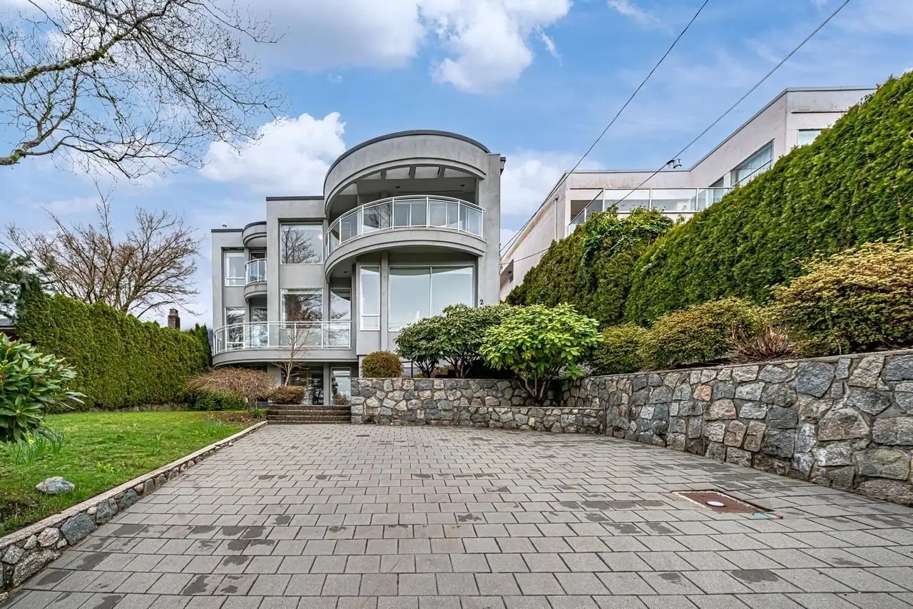 2135 LAWSON AVENUE, West Vancouver BC V7V 2E1