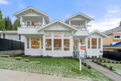 361 E 22ND STREET, North Vancouver BC V7L 3C8
