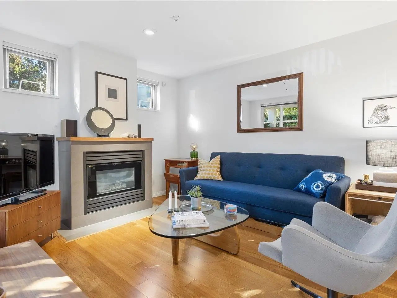 101 685 W 7TH AVENUE, Vancouver BC V5Z 1B6