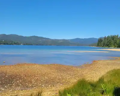 6279-6283 SECHELT INLET ROAD, Sechelt BC V7Z 0L3