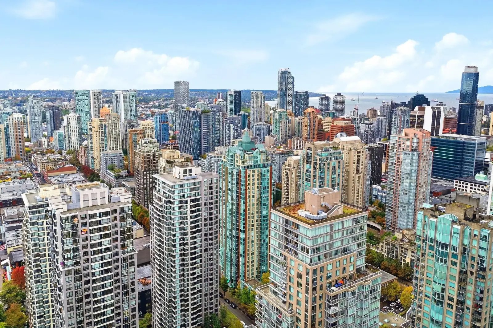 1803 939 HOMER STREET, Vancouver BC V6B 2W6