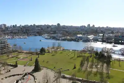 1606 583 BEACH CRESCENT, Vancouver BC V6Z 3E6