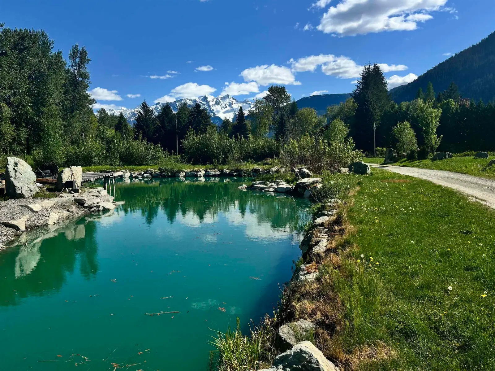 945 ERICKSON ROAD, Pemberton BC V0N 2L2